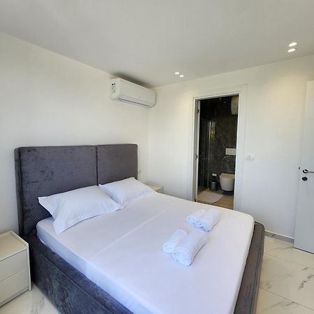 Penthouse With A City View Tiranë Luaran gambar